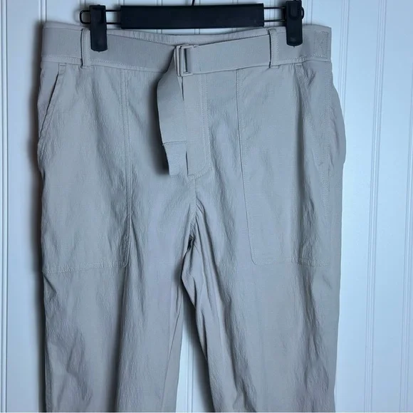 Athleta Women’s Trekkie Belted Pant Birch Grey Sz 6 - Picture 7 of 16
